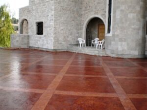 Arched doorway and tiled floor