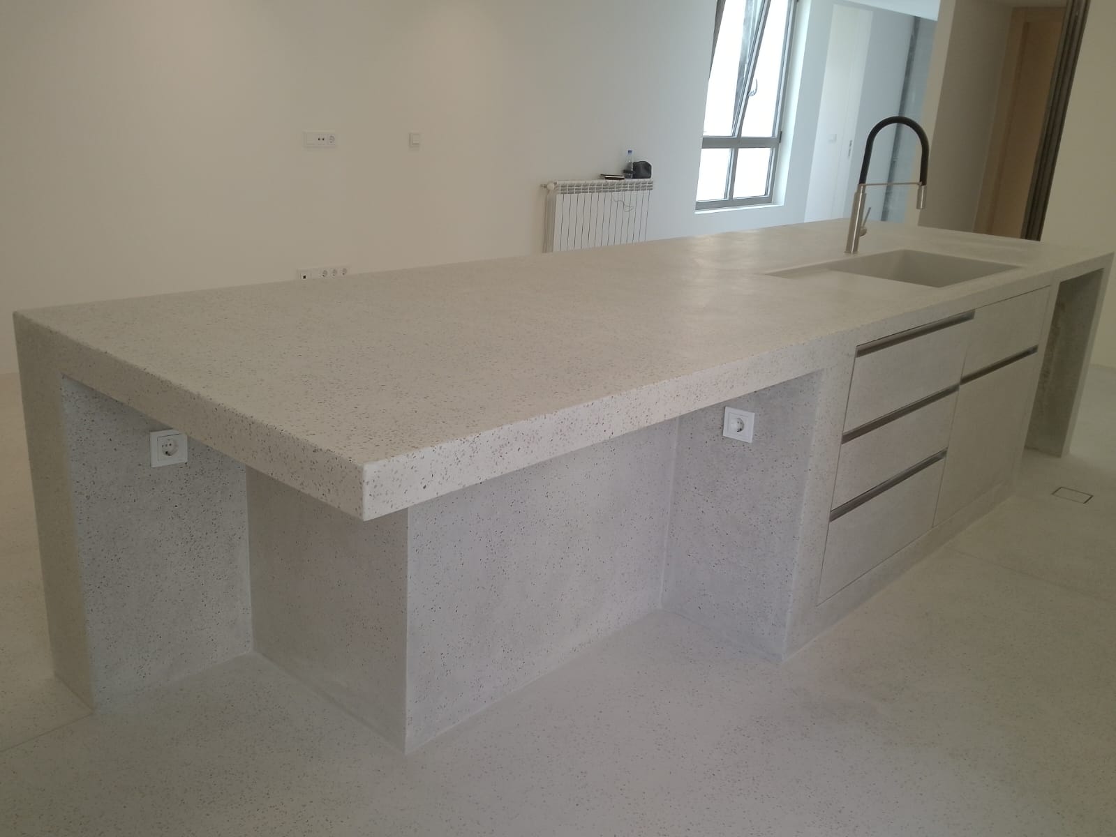 Modern kitchen island design with drawers