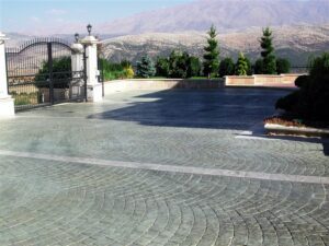 Scenic driveway with patterned pavement