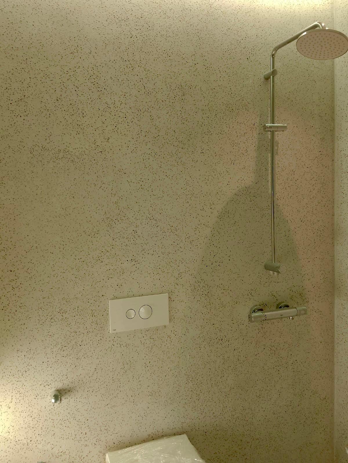 Seamless terrazzo finish on a bathroom shower wall in Lebanon by TopCrete